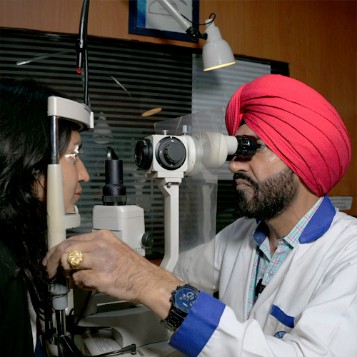 Slit lamp examination